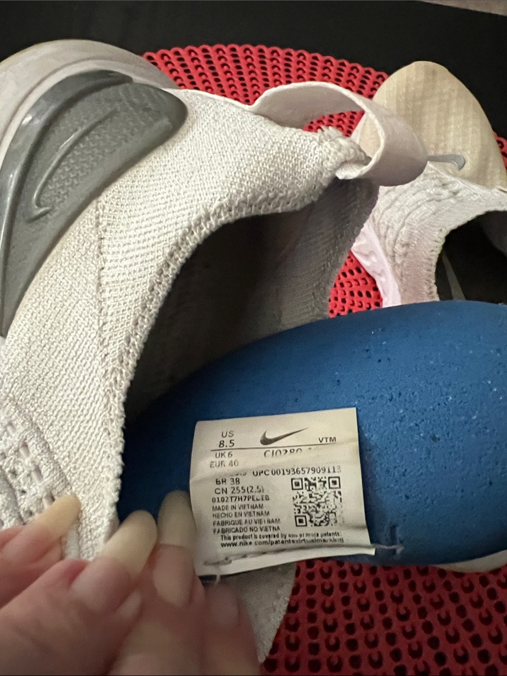 Nike Slip-On Knit Sneakers in Cream and White with Silver Swoosh - Picture 5 of 10
